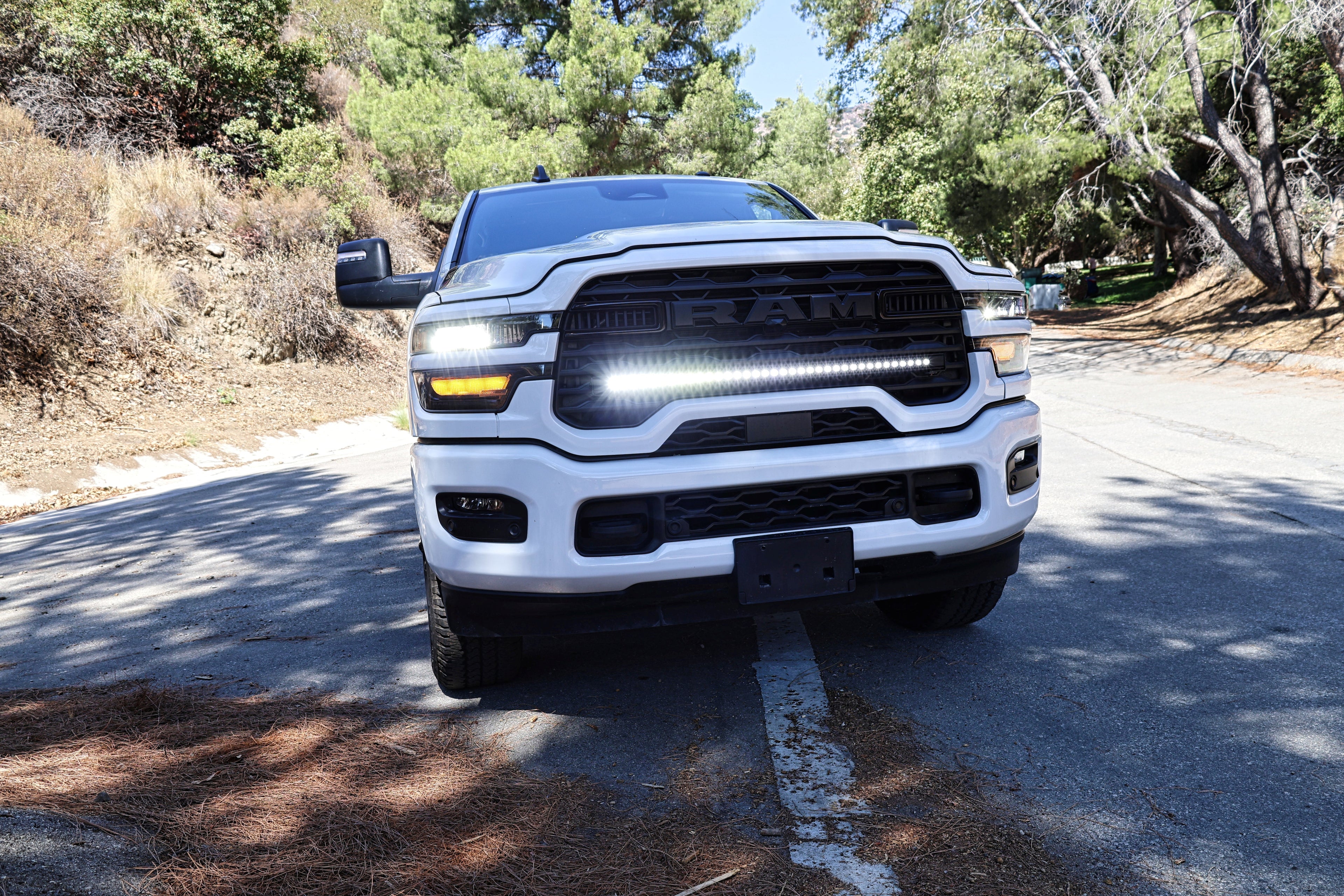 2025+ RAM 2500/3500 40in Light Bar SLIM